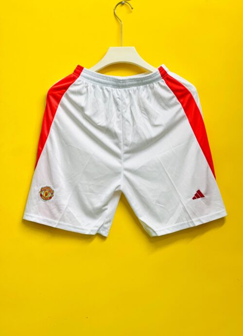 MANCHESTER UNITED 24/25 HOME SHORTS IN WHITE & RED