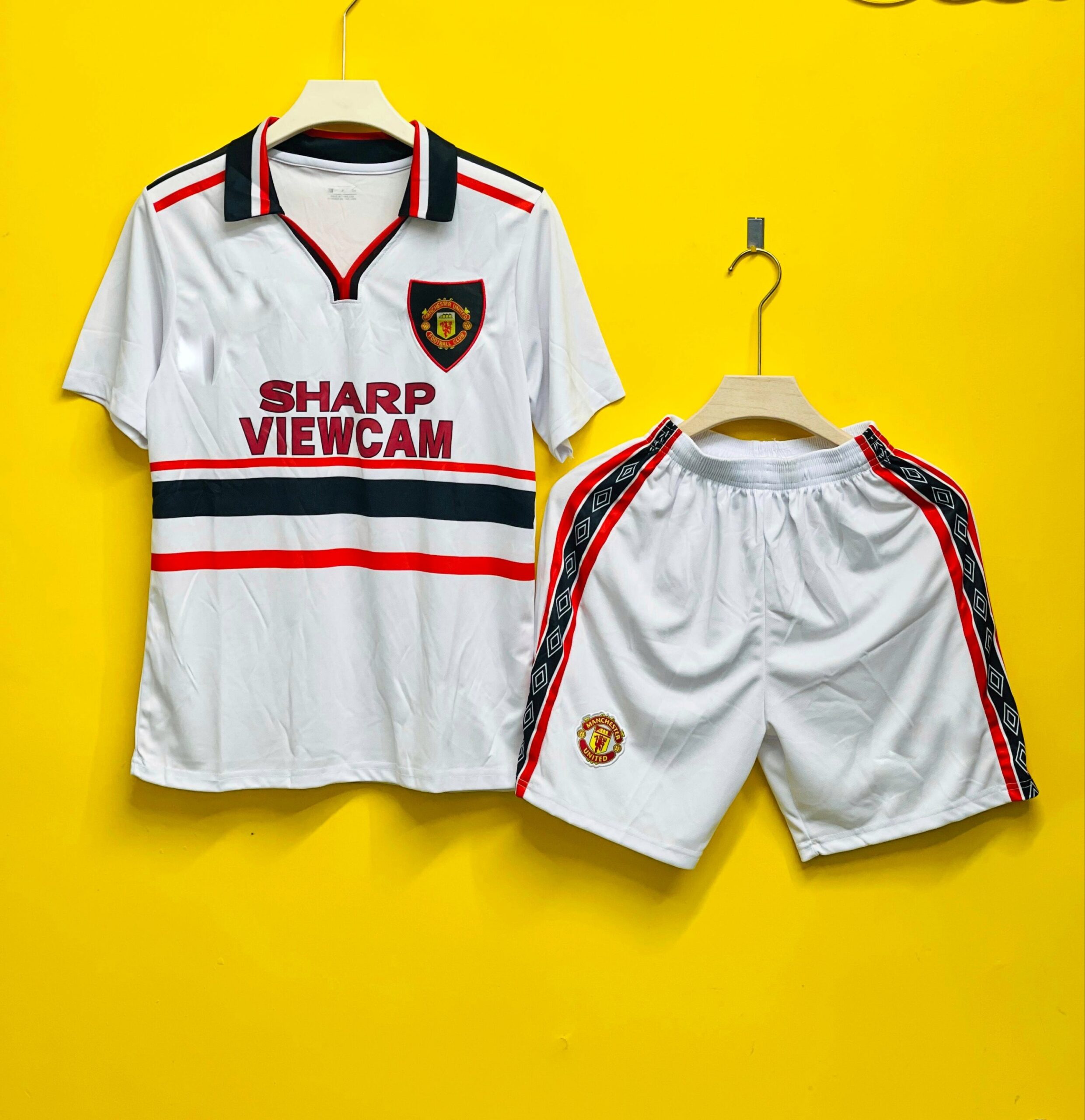 MANCHESTER UNITED AWAY KIT IMPORTED QUALITY