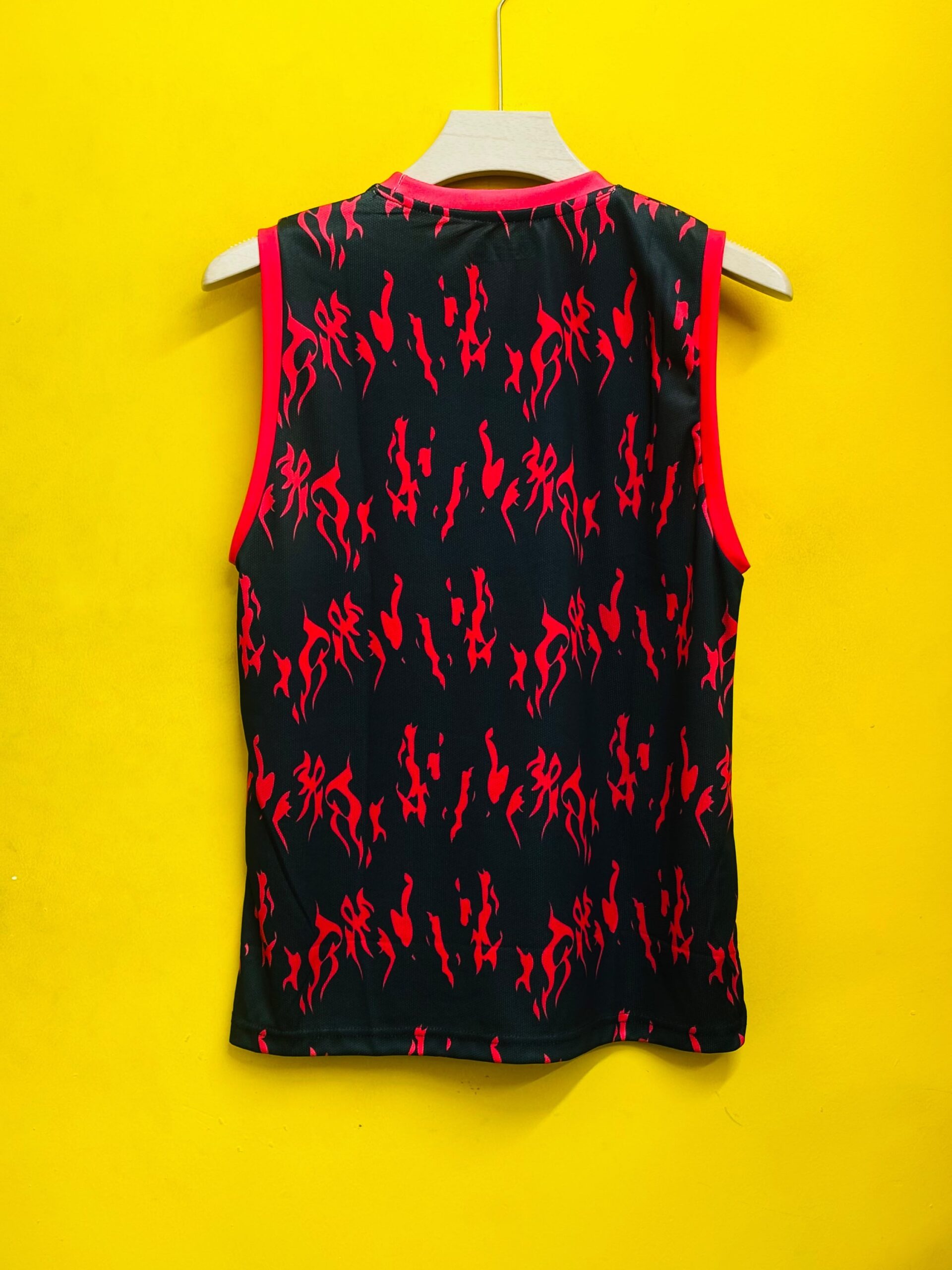 Manchester United sleeveless training jersey(Embroidery) - Image 4