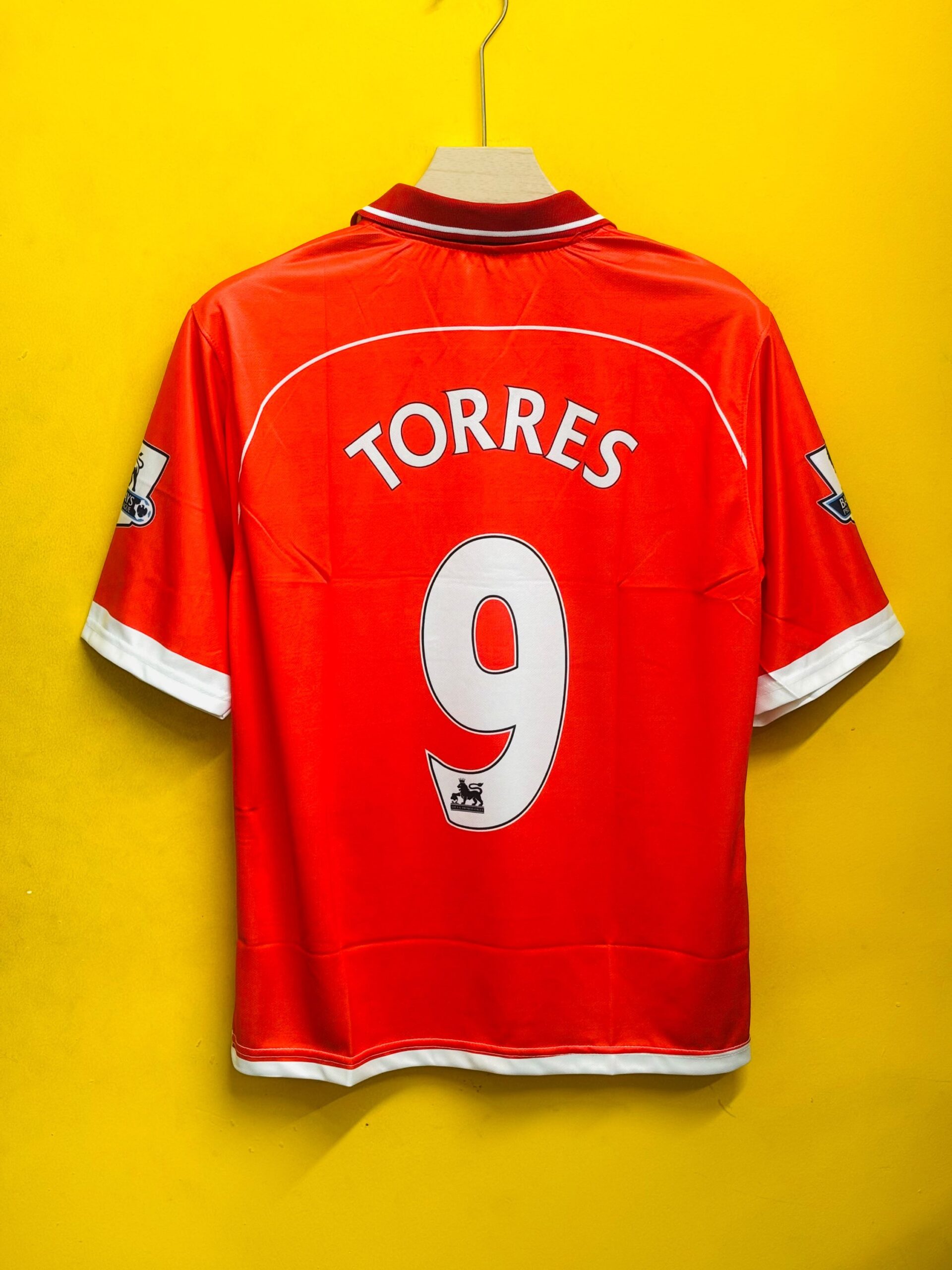LIVERPOOL 2006/2007 HOME TORRES RETRO (FIVESLEEV) - Image 3