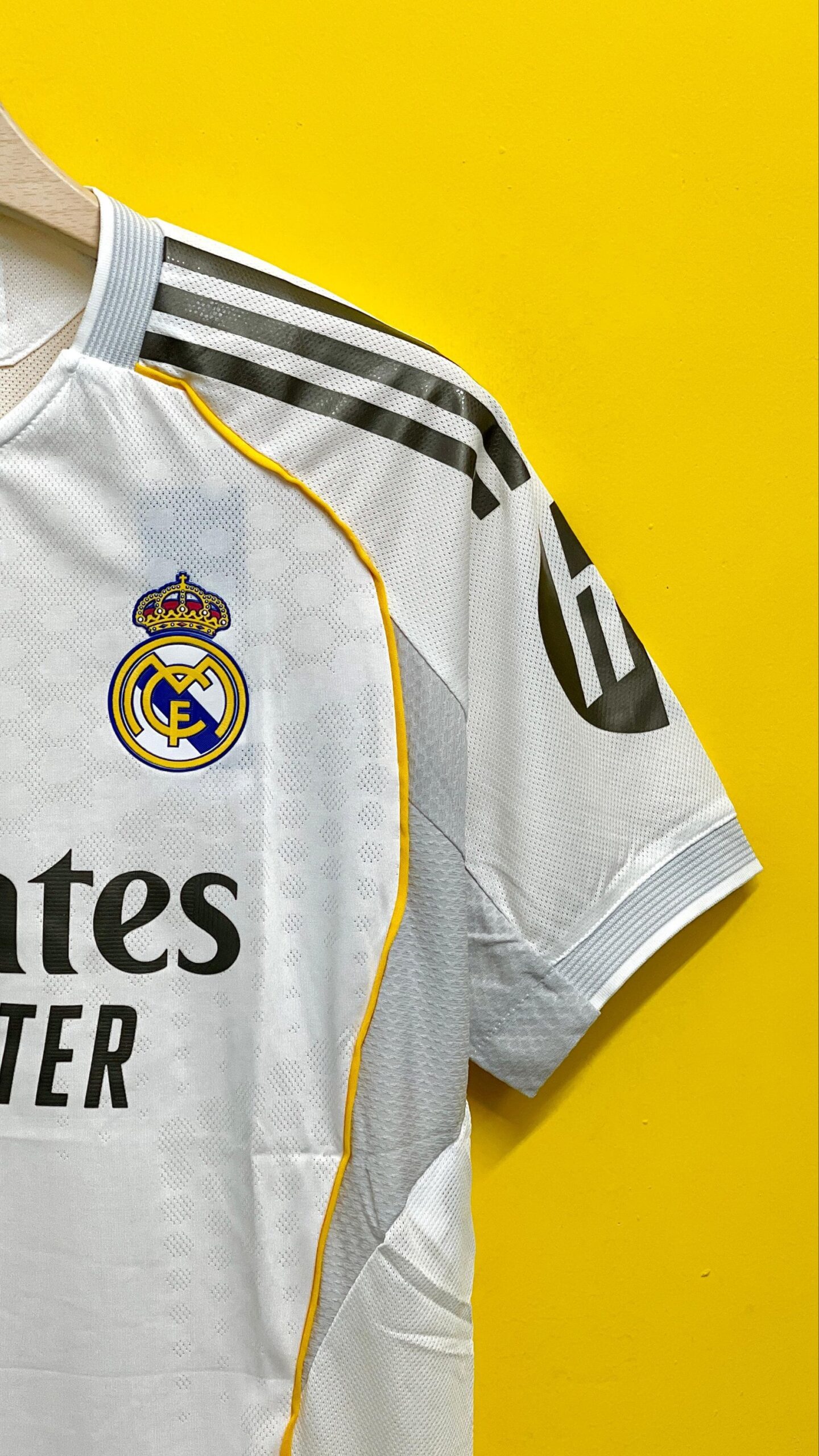 REAL MADRID HOME 2025-26 PLAYER VERSION - Image 2