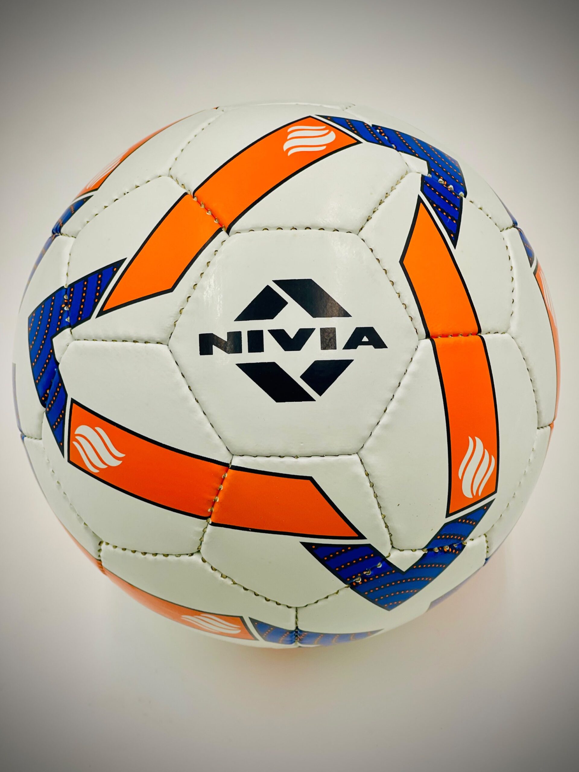 NIVIA SHINING STAR - Image 2