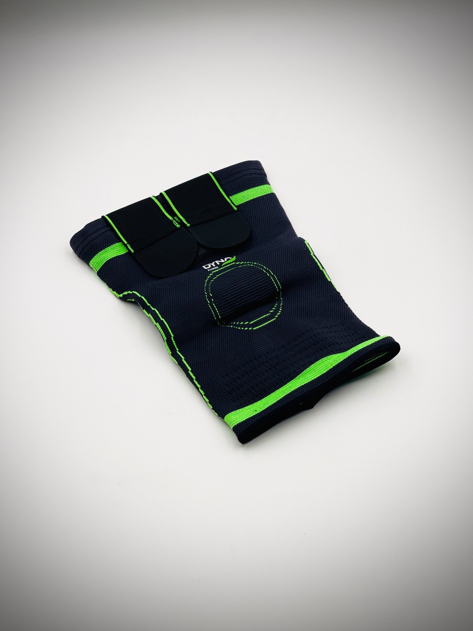 DYNA KNEE SUPPORT WITH STRAP - Image 3