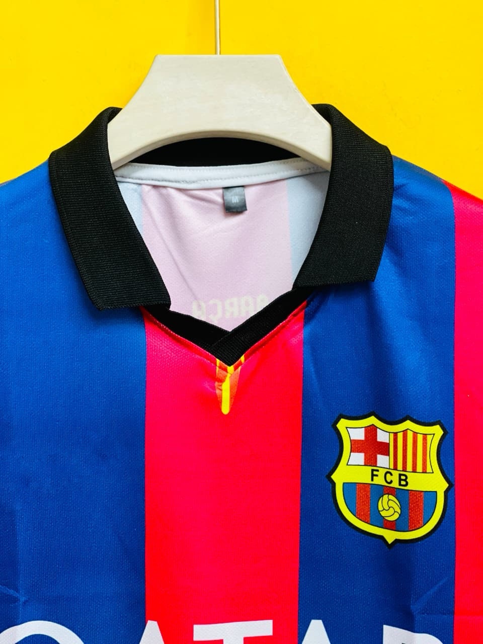 BARCELONA 2015-16 MESSI FIVESLEEV - Image 3