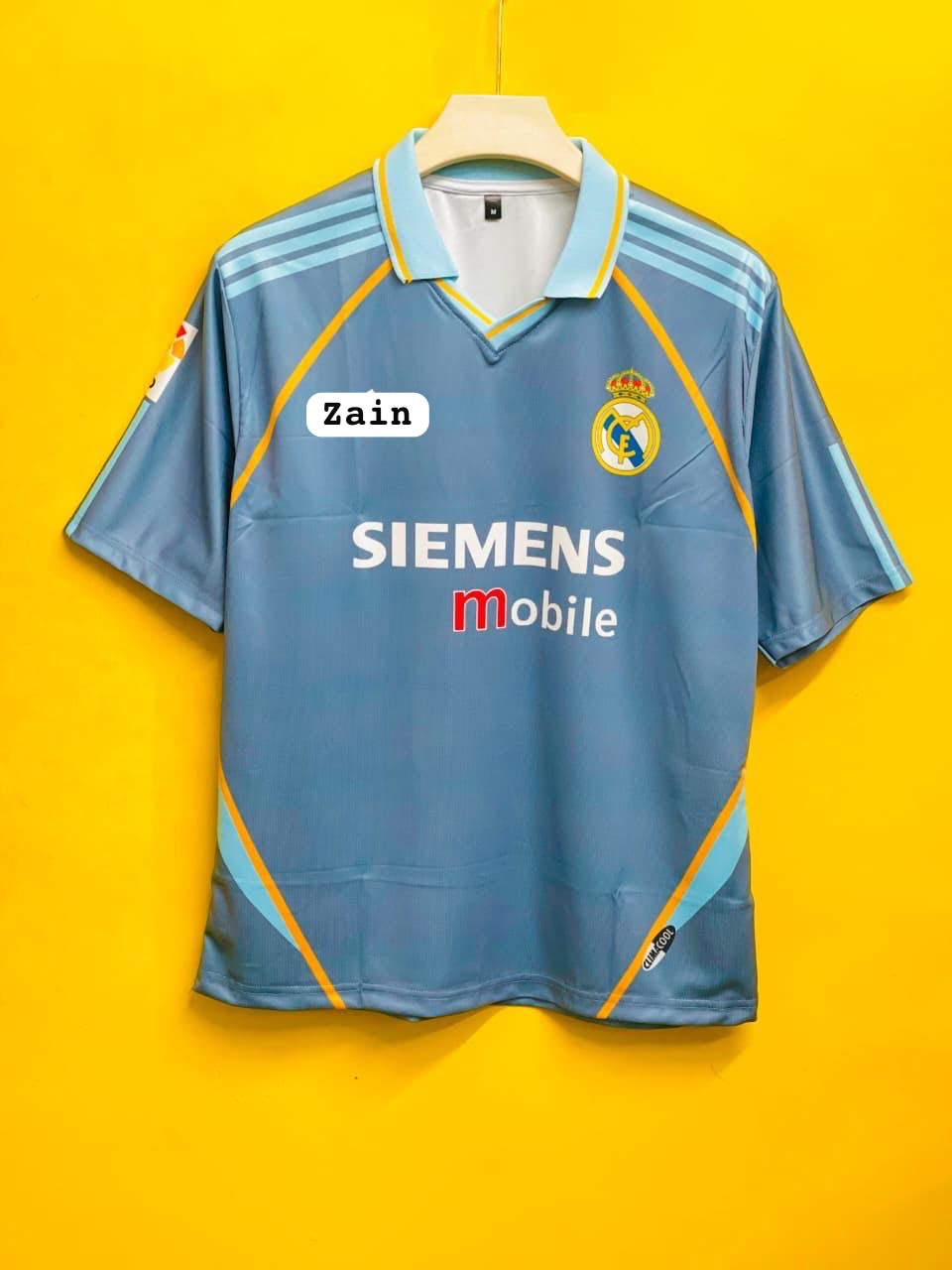 REAL MADRID 2003-04 THIRD BECKHAM FIVESLEEV - Image 2