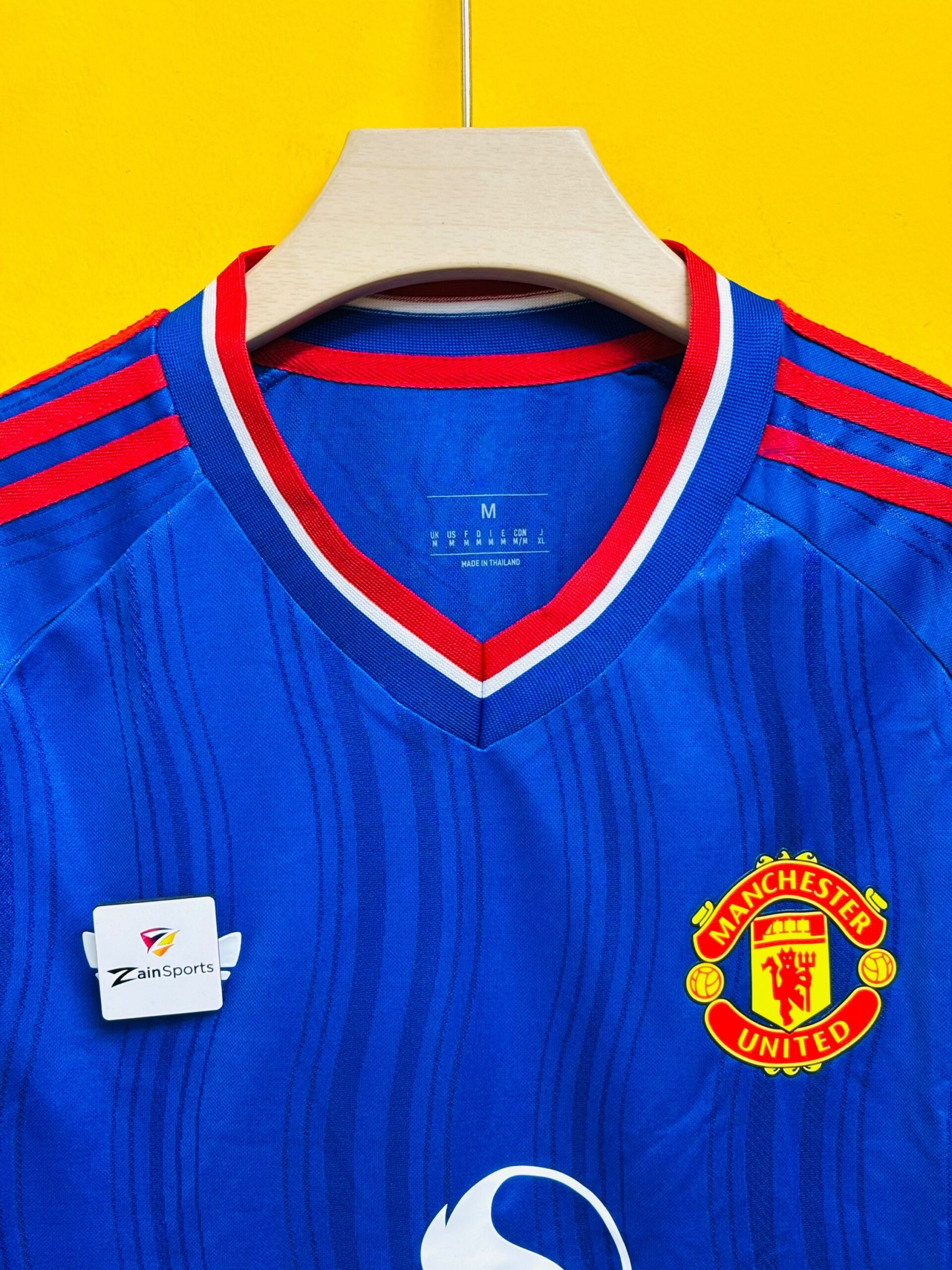 MAN UNITED 2026-27 AWAY PLAYER VERSION - Image 2