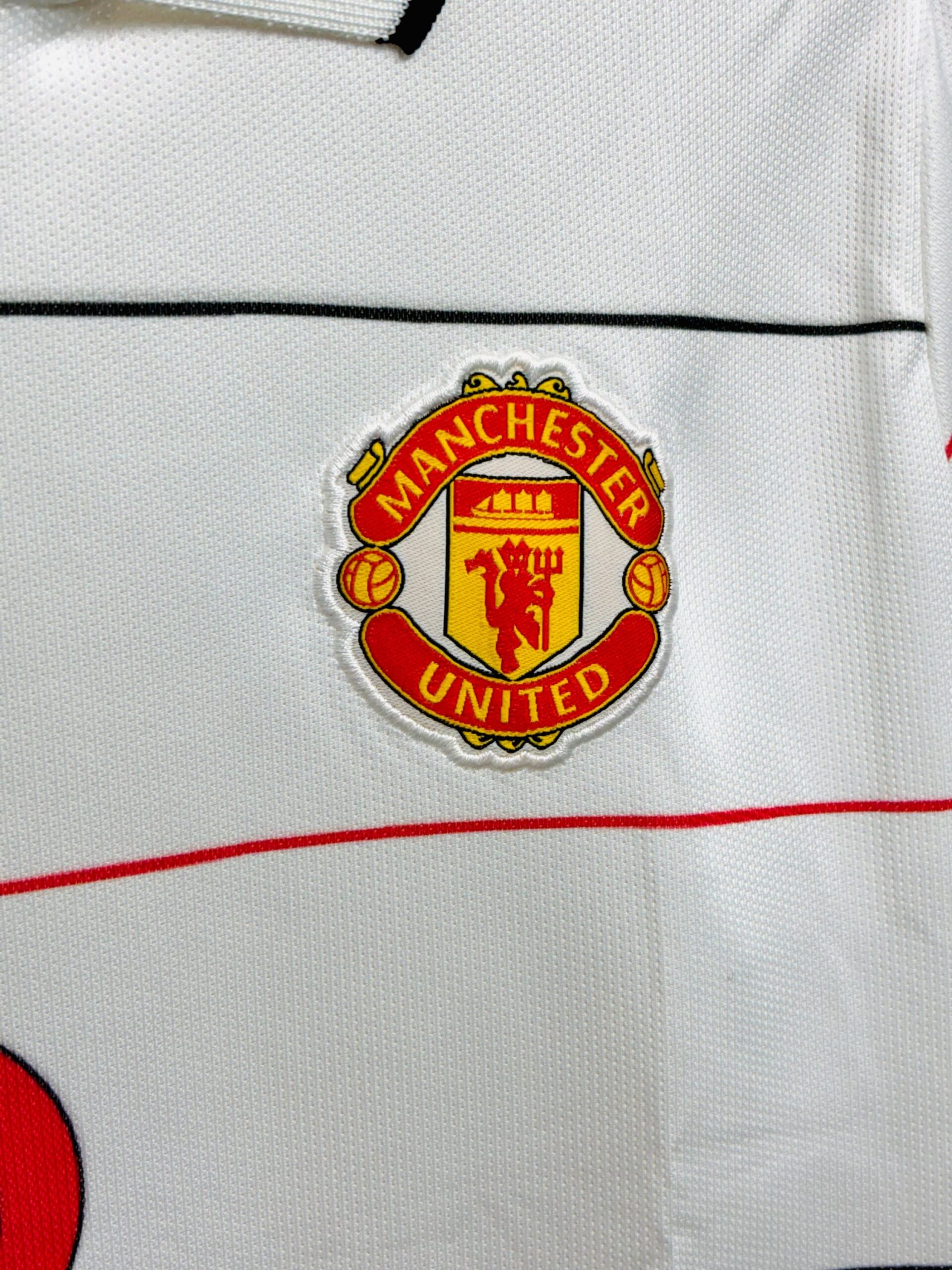 MAN UNITED 2003-04 THIRD KIT RONALDO (FULLSLEEVE EMBROIDERY) - Image 2