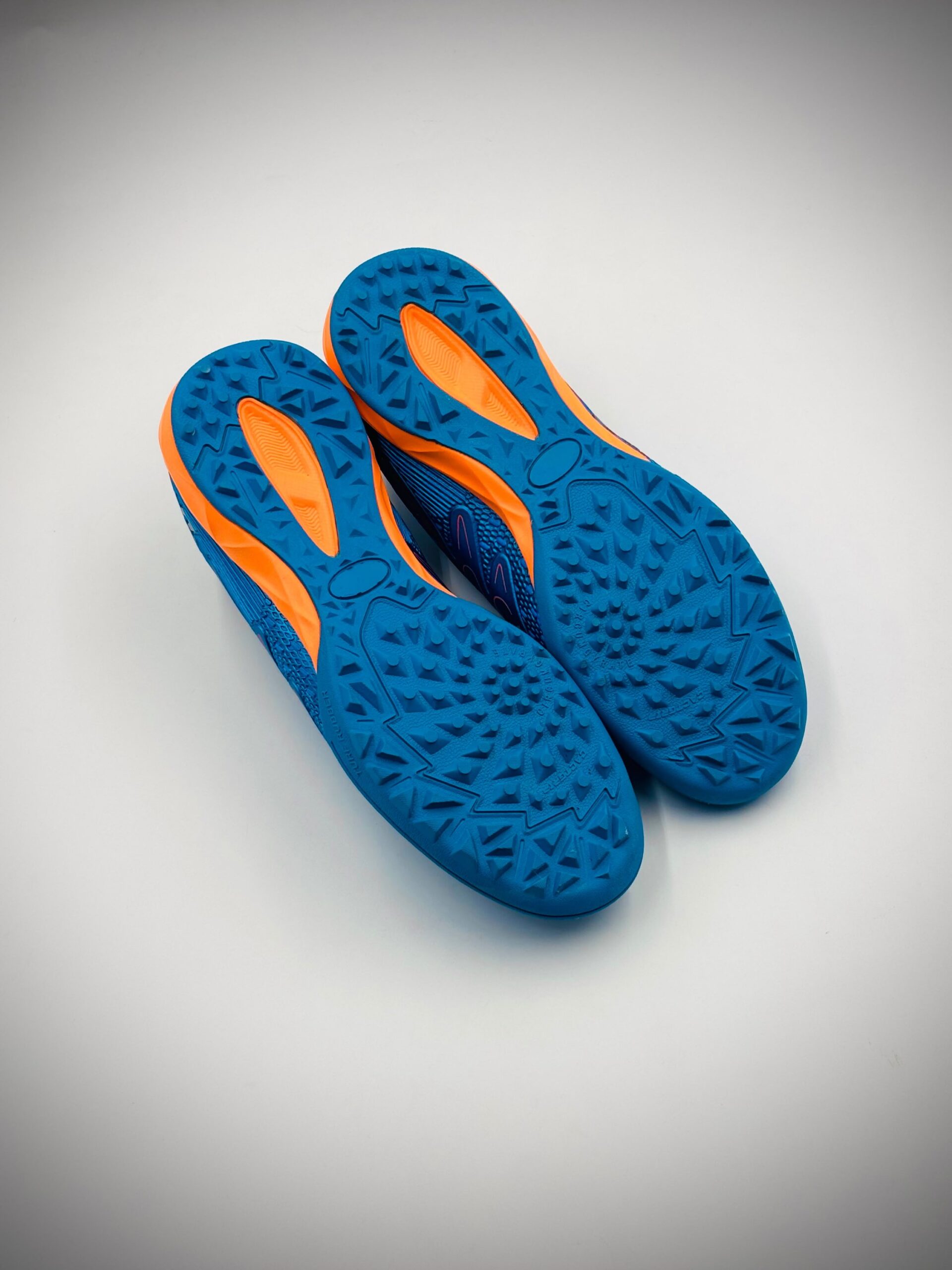 VECTOR X THUNDERBOLT BLUE ORANGE TURF BOOT - Image 2