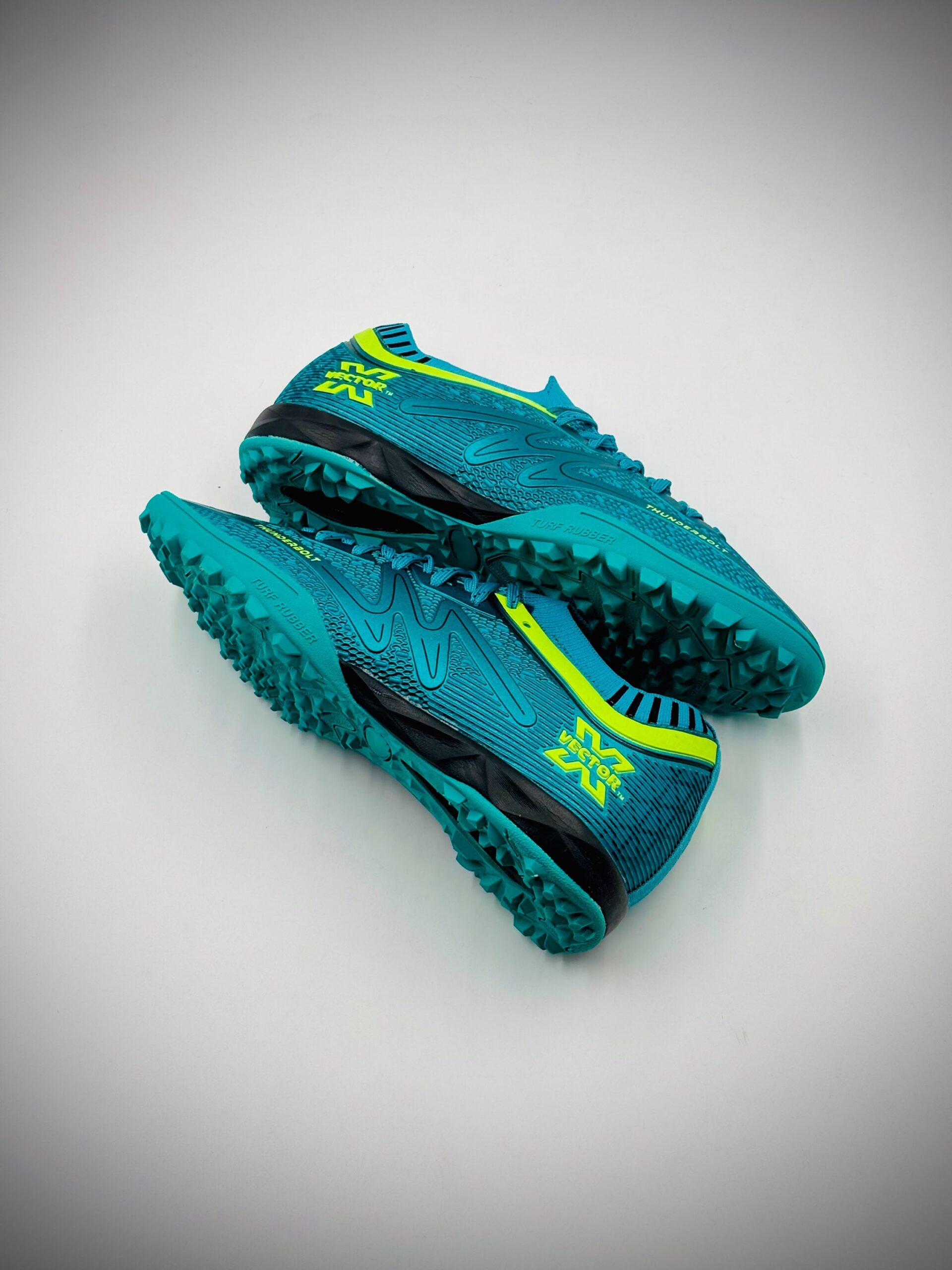 VECTOR X THUNDERBOLT GREEN BLACK TURF BOOT - Image 3