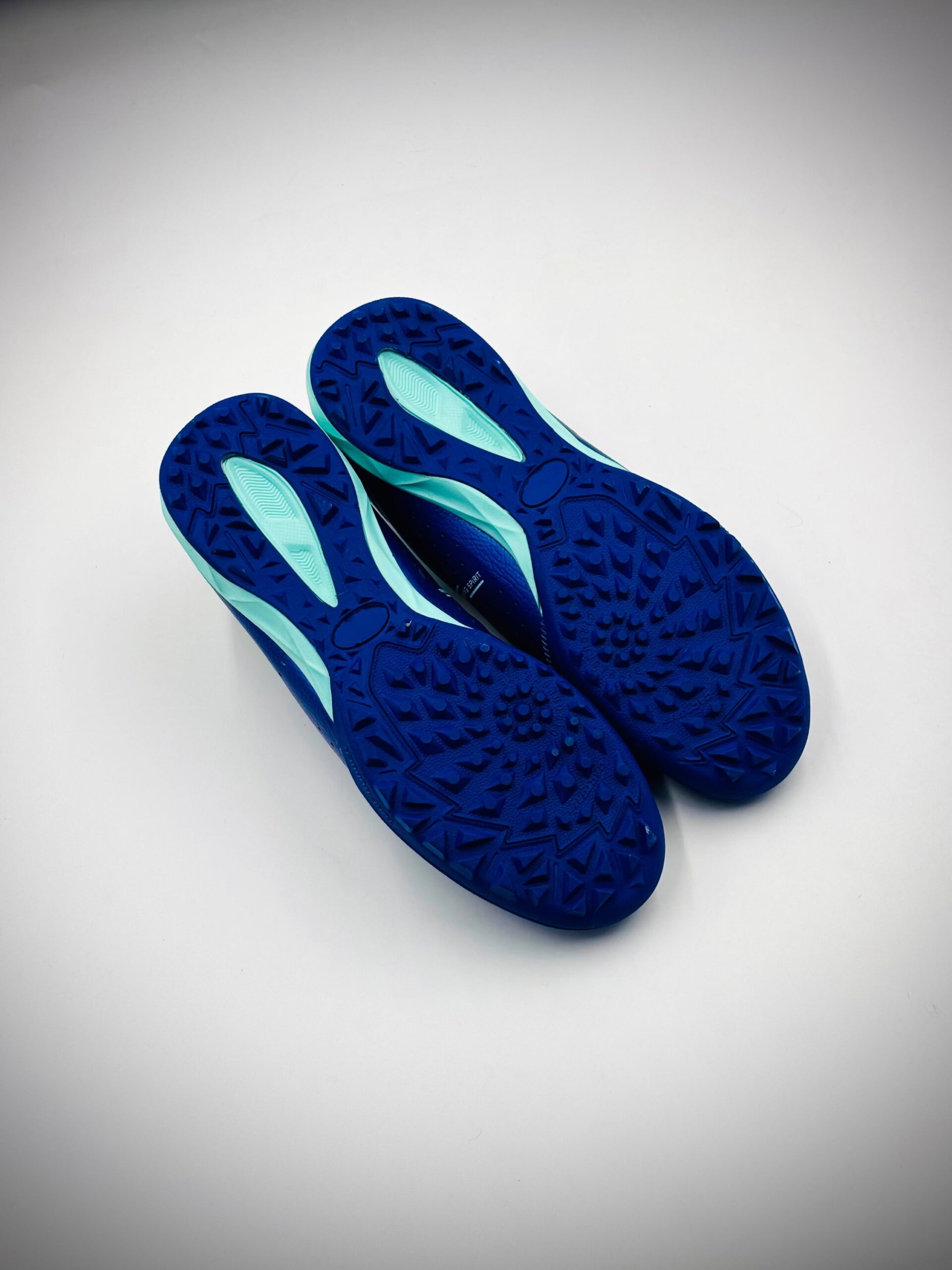 VECTOR X TIGER DARK BLUE TURF BOOT - Image 4