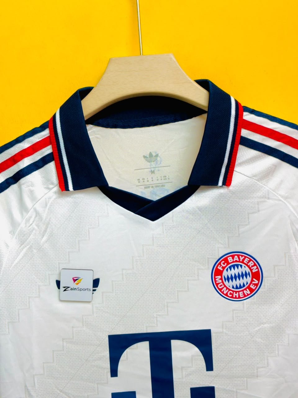 BAYERN MUNICH 2026-27 AWAY PLAYER VERSION - Image 5