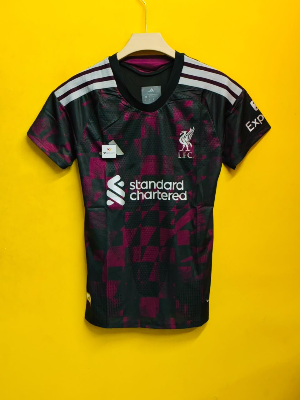 LIVERPOOL 2026-27 THIRD PLAYER VERSION