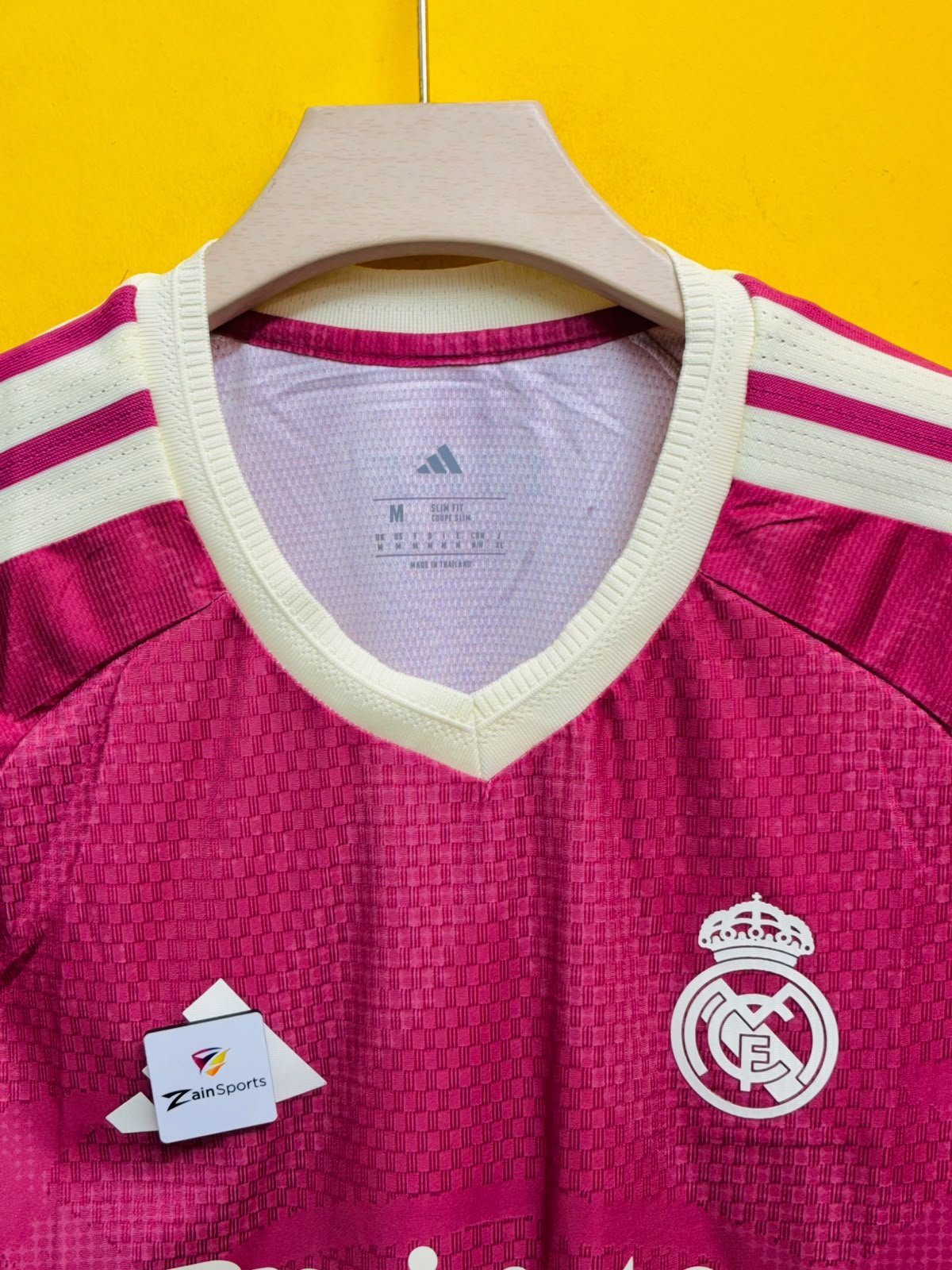 REAL MADRID 2026-27 THIRD PLAYER VERSION - Image 2