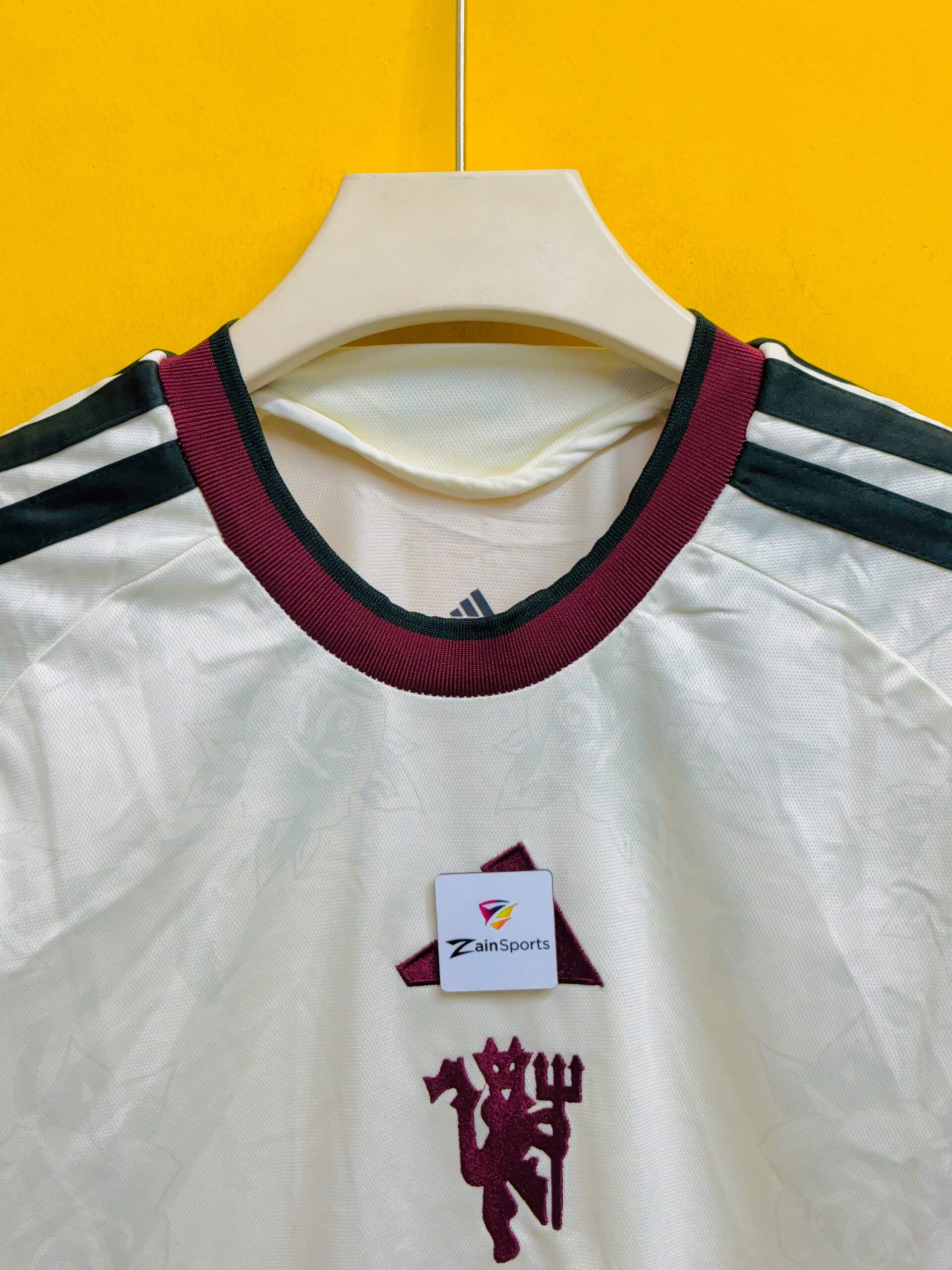 MANCHESTER UNITED 2026-27 THIRD KIT FAN VERSION SET - Image 3