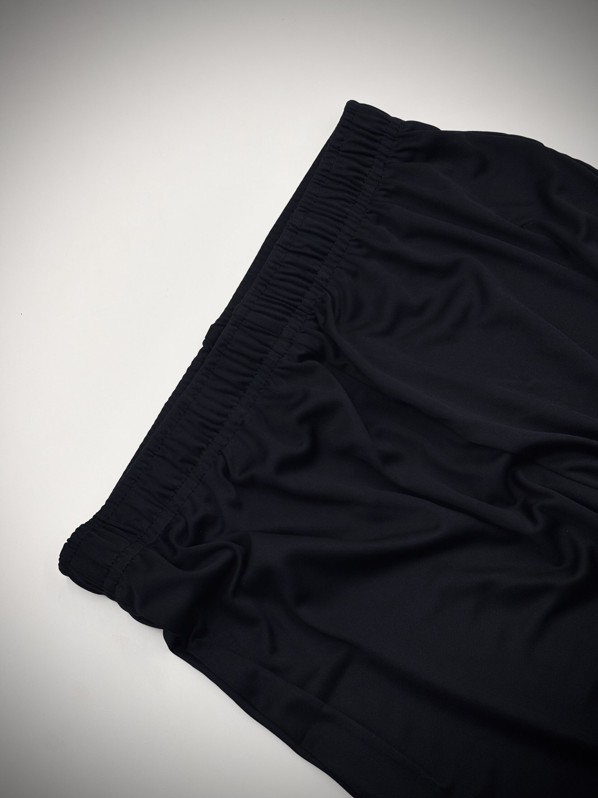 ATHLETIC TRAINING SHORTS (BLACK) - Image 4
