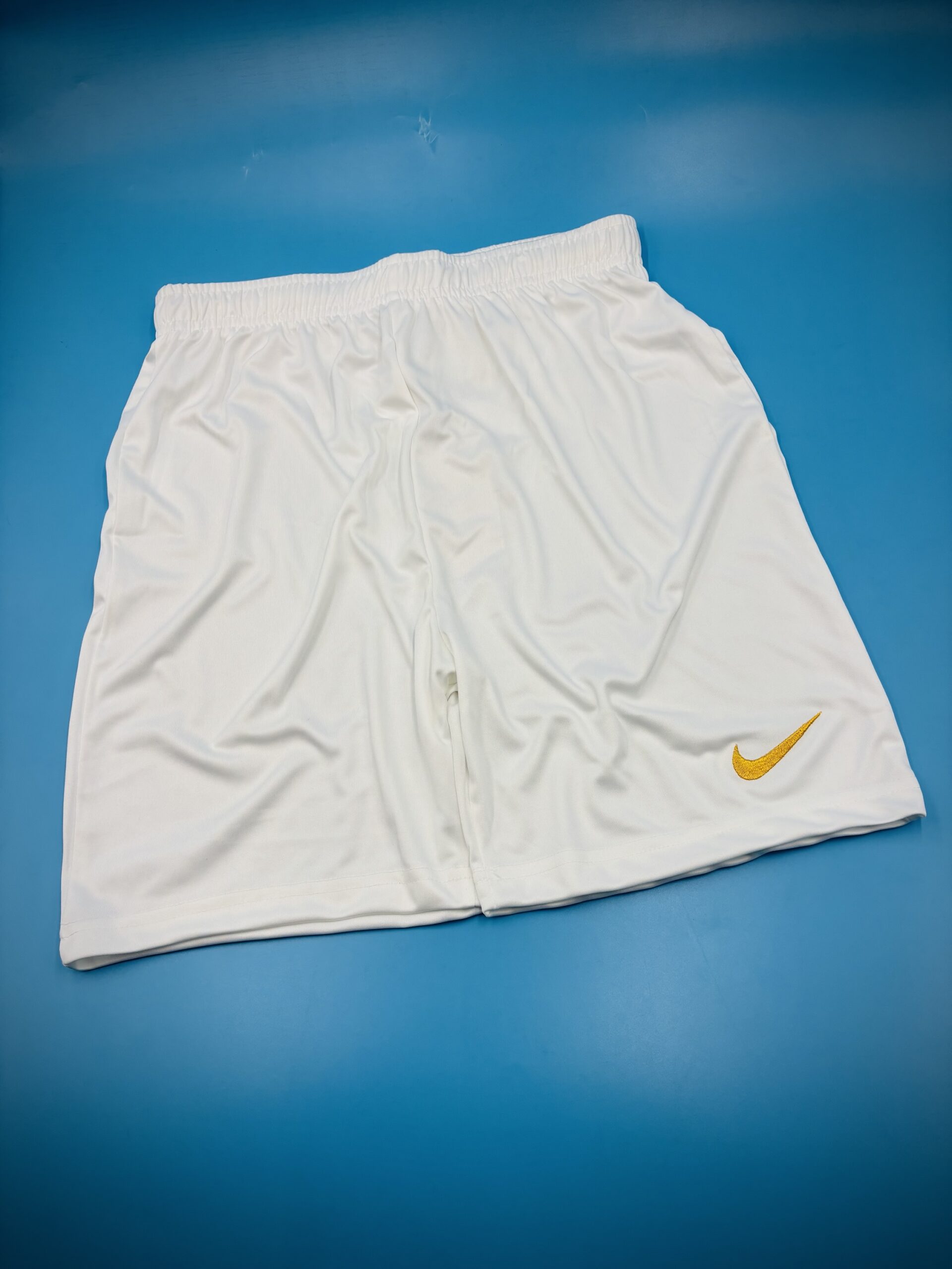 ATHLETIC TRAINING SHORTS (WHITE) - Image 2