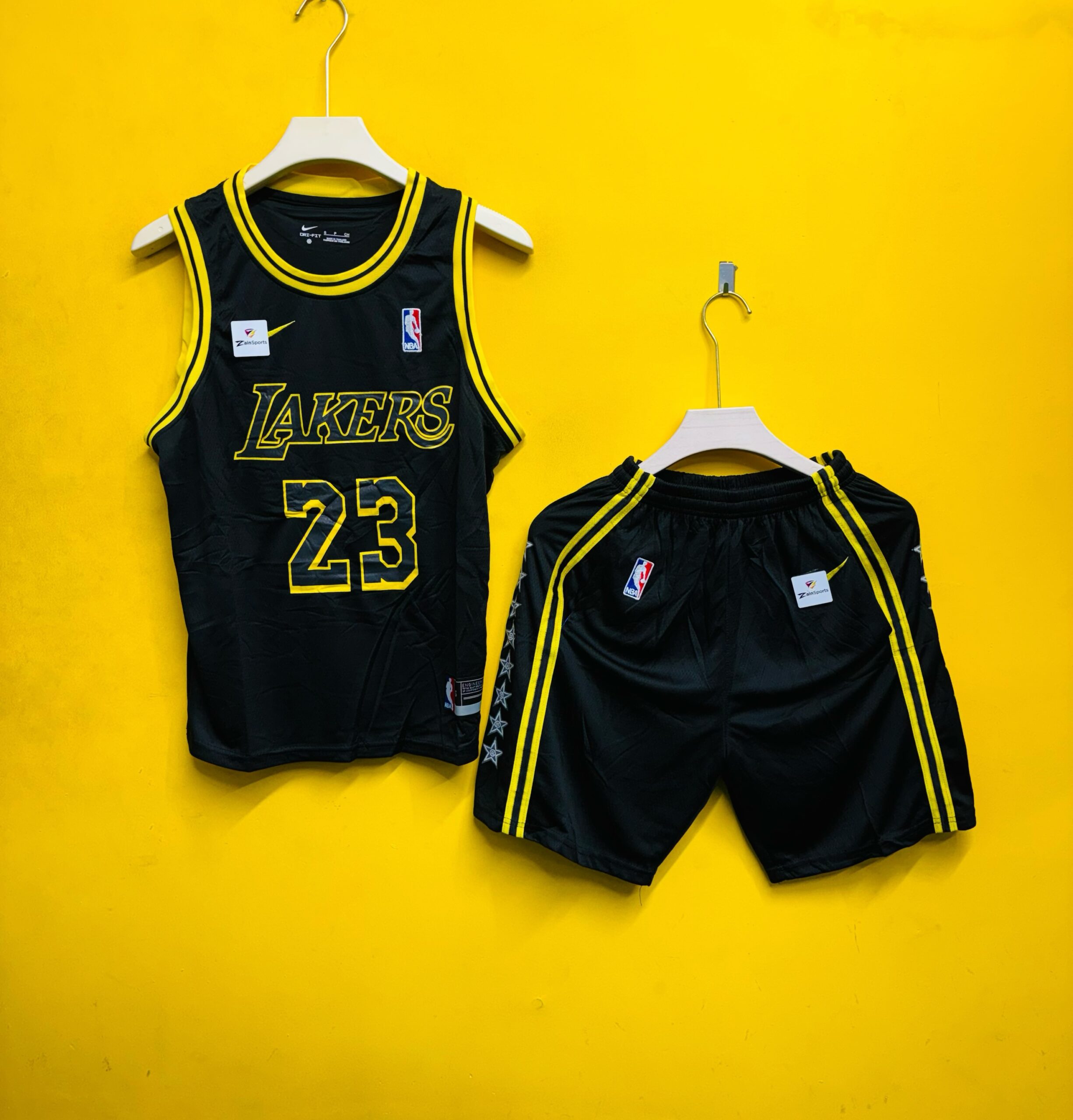 LOS ANGELES LAKERS BLACK MAMBA EDITION LEBRON JAMES SET